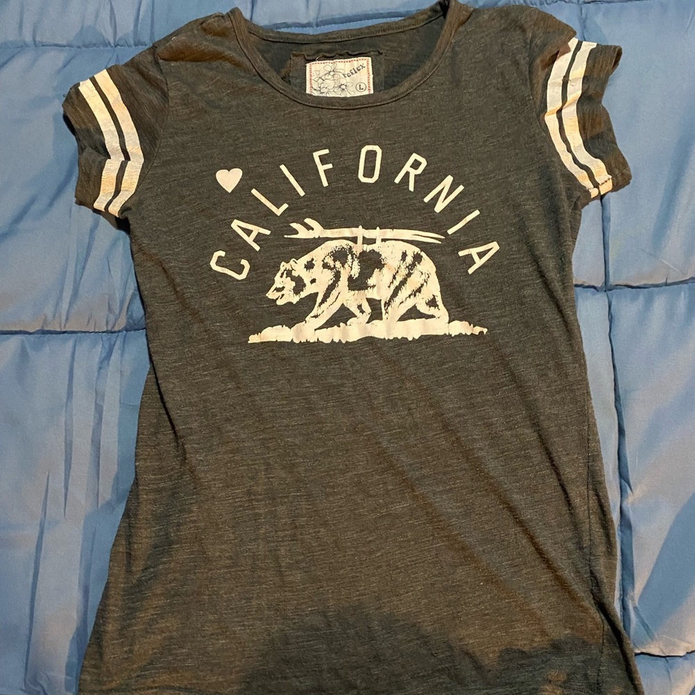 Reflex California, grey t-shirt, size Large